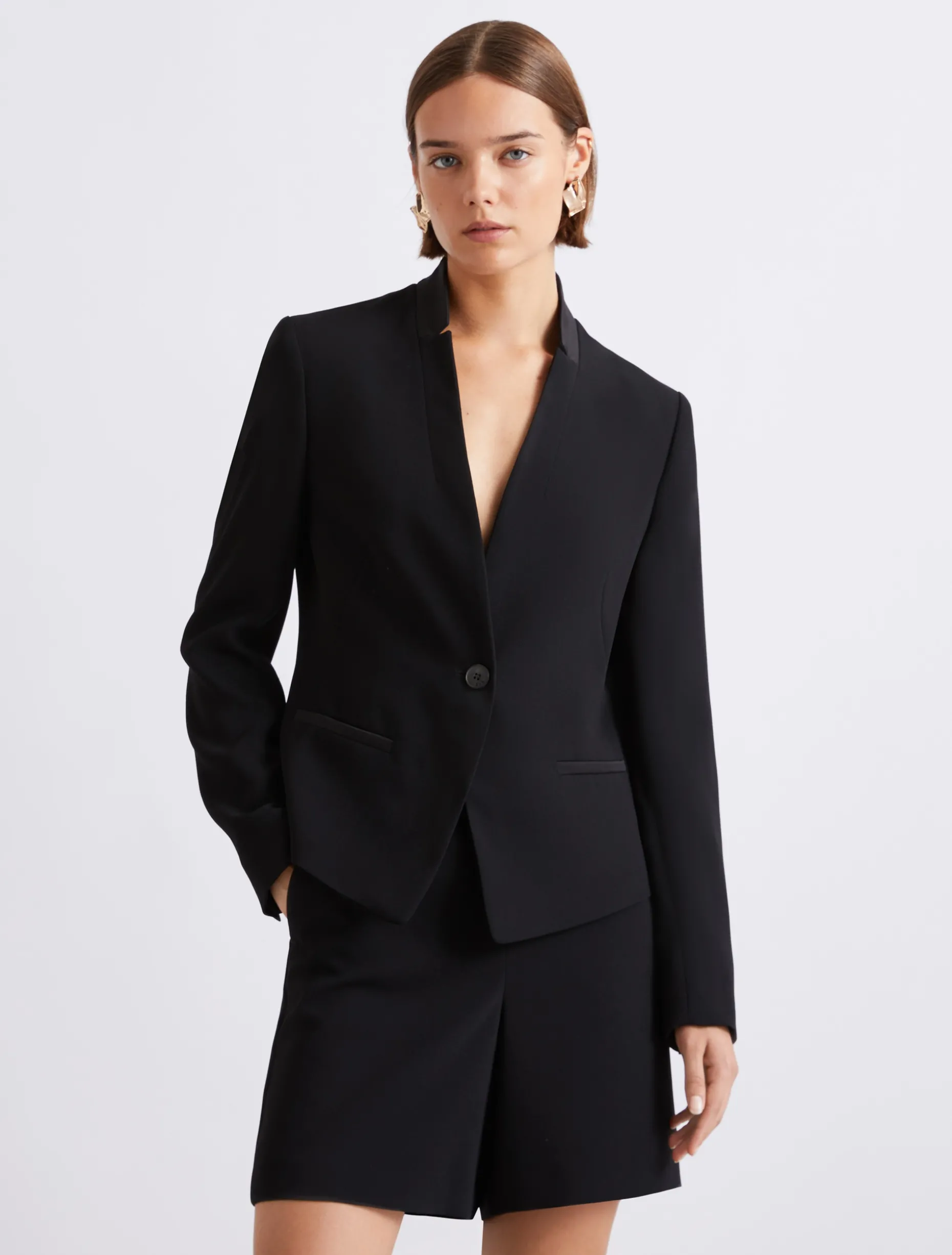 Blazer corto in envers satin - NERO