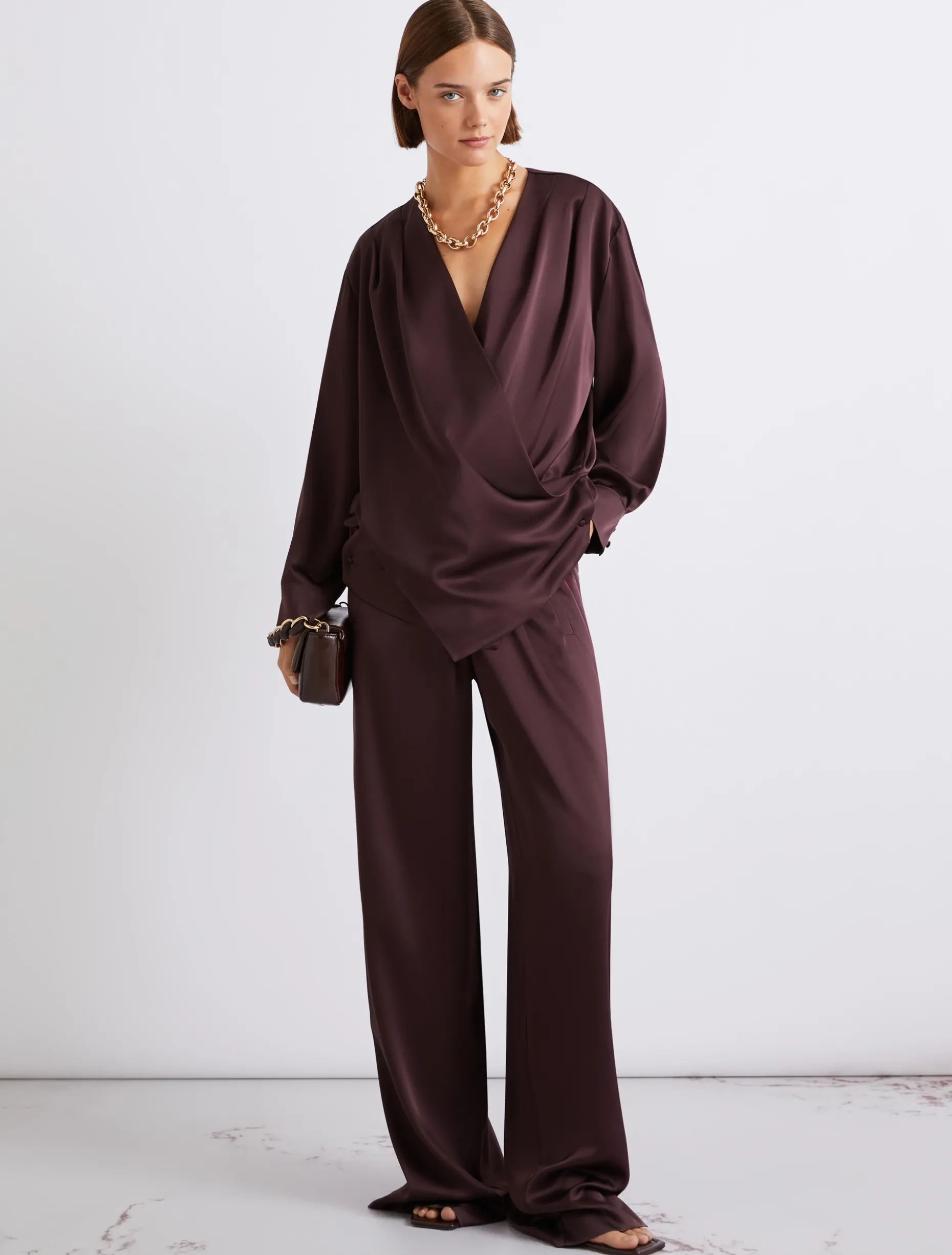 Blusa incrociata in satin - BORDEAUX