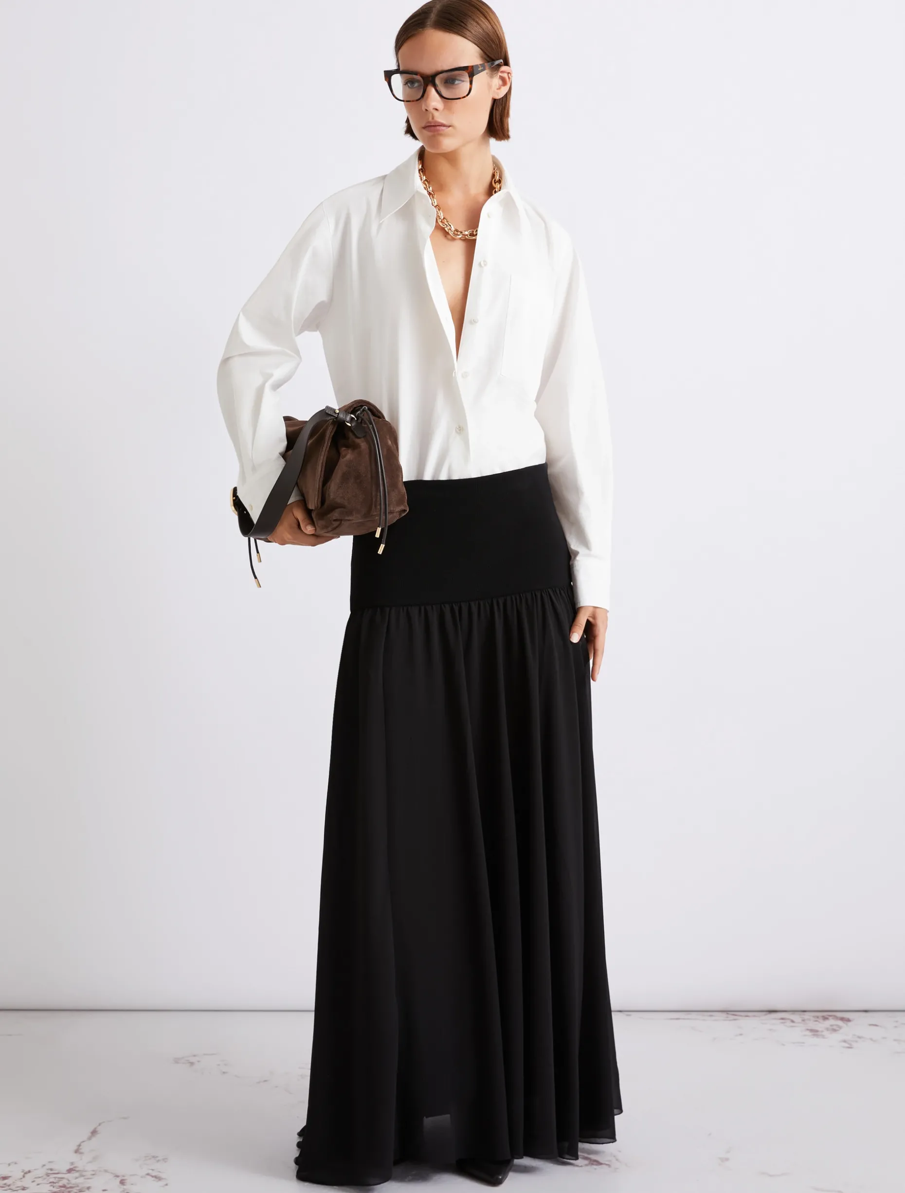 Gonna svasata in georgette - NERO