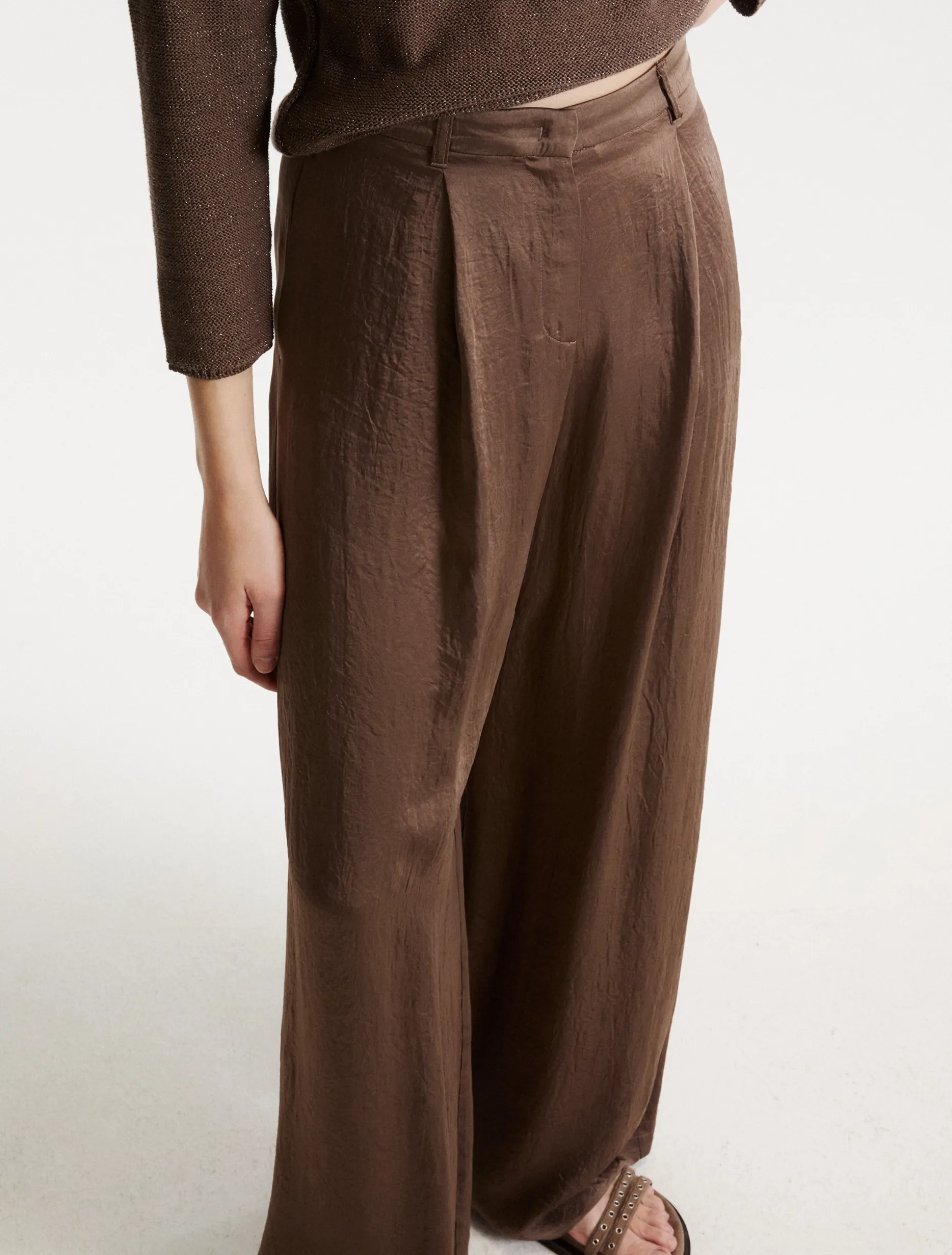 Pantalone ampio in twill crinckle - MARRONE