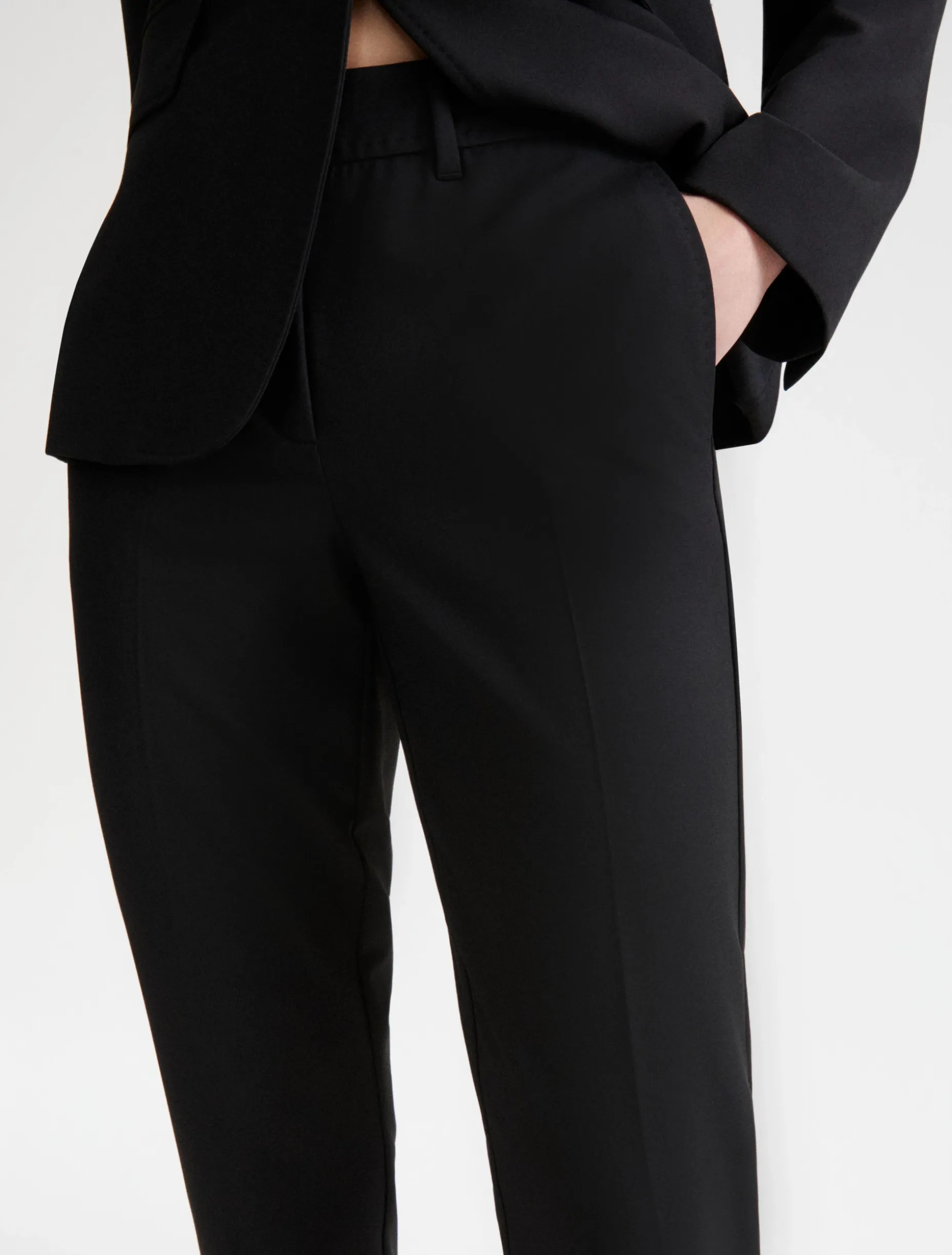 Pantalone cropped in tela stretch - NERO